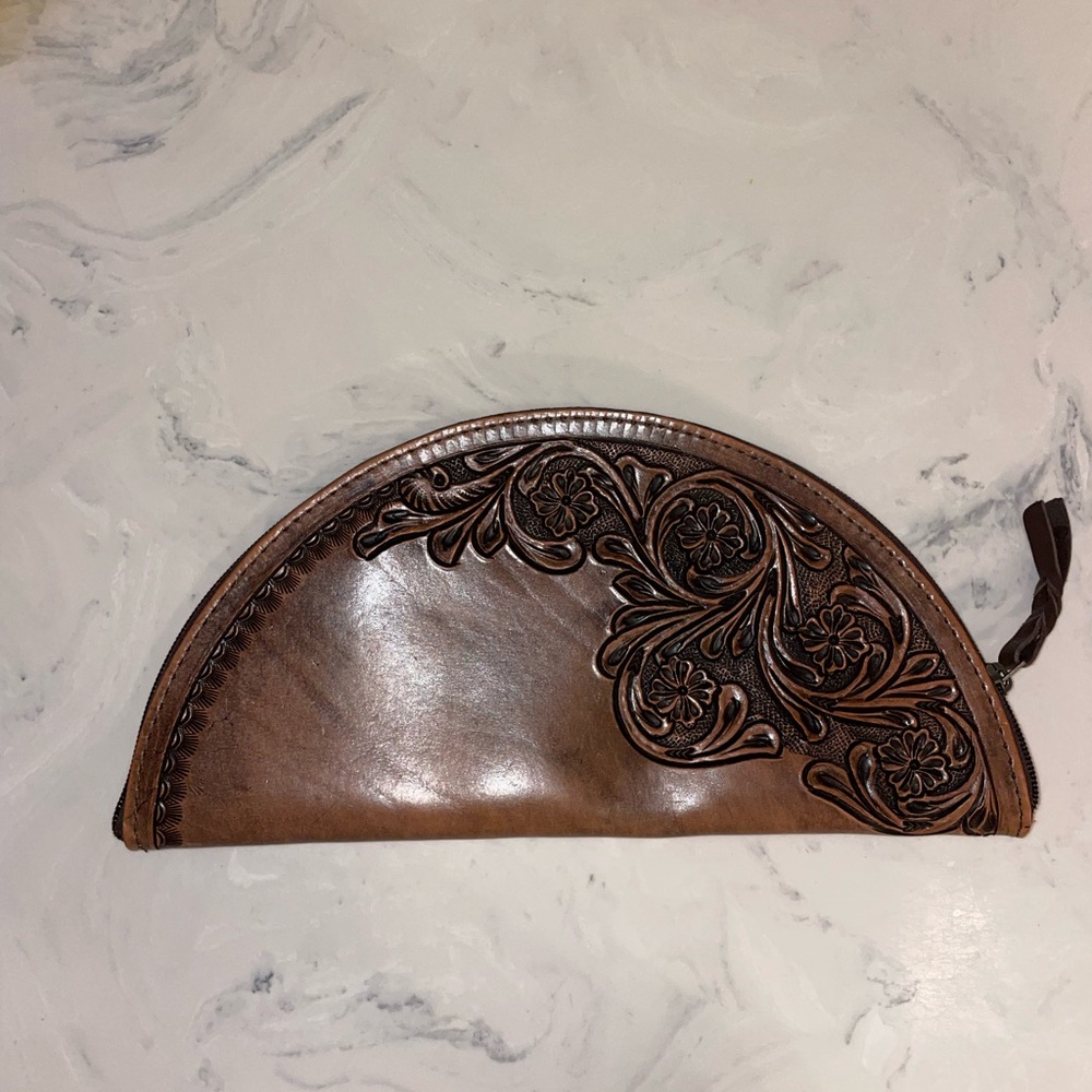 American darling western leather clutch